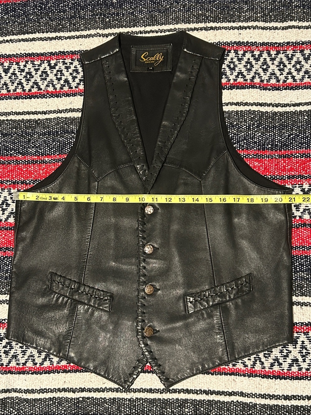 Scully Black Leather Men's Braided-Trim Vest - Picture 4 of 7